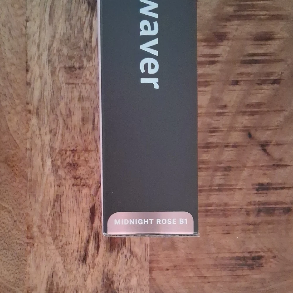 Beachwaver B1  Curling Iron - Picture 6 of 6